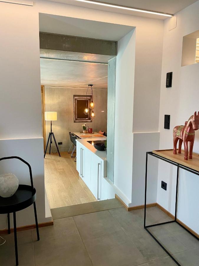 Apartment Tolle Le Gira Mit Eigenem Garten